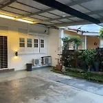 Unique Design House, 2Br House - Near Ipoh Local Foodies